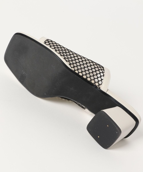 PAGEBOY（ページボーイ）の「スクエアメッシュサンダル（サンダル・レディース・ブラック/オフホワイト・M/L）」の12枚目の写真