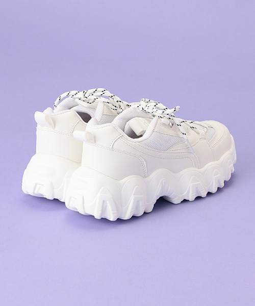 LOVETOXIC（ラブトキシック）の「厚底ダッドスニーカー（スニーカー・キッズ・オフホワイト/ブラック/マルチ・S/L/M）」の8枚目の写真