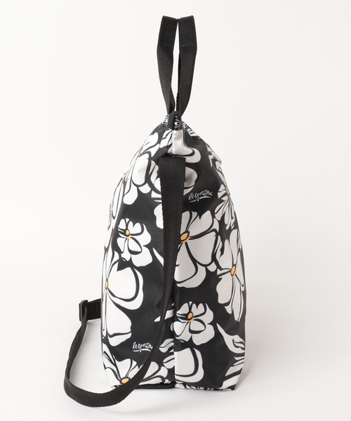 LeSportsac（レスポートサック）の「DELUXE EASY CARRY TOTE ブラック 