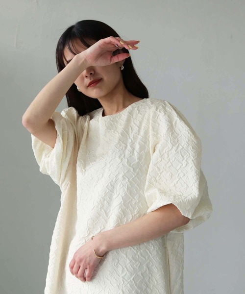 Lant Kalte（ラントカルテ）の「【Lant Kalte】ふくれジャガードワンピース（ワンピース・レディース・アイボリー/グレイッシュベージュ/ブラック・M）」の12枚目の写真