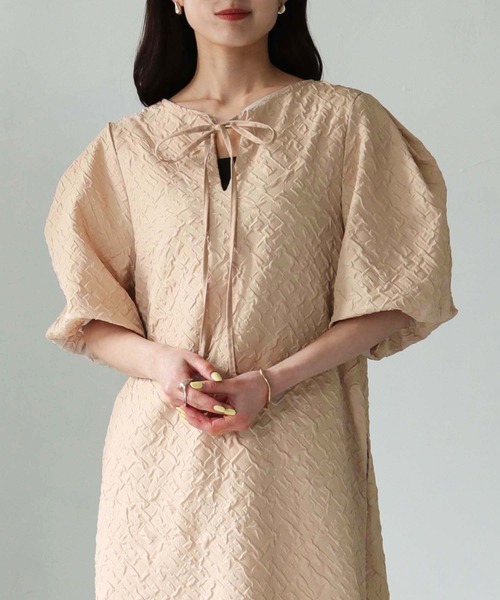 Lant Kalte（ラントカルテ）の「【Lant Kalte】ふくれジャガードワンピース（ワンピース・レディース・アイボリー/グレイッシュベージュ/ブラック・M）」の19枚目の写真