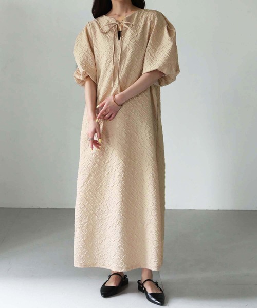 Lant Kalte（ラントカルテ）の「【Lant Kalte】ふくれジャガードワンピース（ワンピース・レディース・アイボリー/グレイッシュベージュ/ブラック・M）」の10枚目の写真