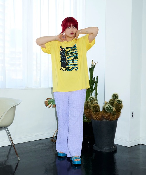 PUNYUS（プニュズ）の「ブラックパンサービッグＴシャツ（Tシャツ/カットソー・レディース・ホワイト/ブラック/イエロー・4/3）」の6枚目の写真