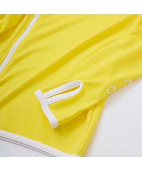 RUSTY（ラスティ）の「RUSTY/ラスティ 水着 水陸両用 吸汗速乾 UVカット ブランド ロゴ ワンポイント フルジップ 長袖 ラッシュガード（ラッシュガード・キッズ・ピンク/ホワイト/ブラック/イエロー/エメラルド・150cm/120cm/110cm/160cm/140cm/100cm/130cm）」の6枚目の写真