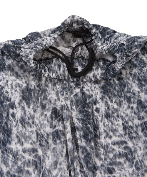 PUNYUS（プニュズ）の「タイダイ柄プリーツパンツ（その他パンツ・レディース・ブラック/カーキ・1/3/4/2）」の11枚目の写真