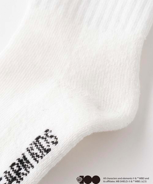LOWRYS FARM（ローリーズファーム）の「ロゴソックス/ワーナー・ブラザース100周年　192580（ソックス/靴下・キッズ・ブラック/ホワイト・MEDIUM/LARGE）」の5枚目の写真