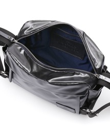 【VivienneWestwood】メタリックミリタリー ショルダーポーチ Vivienne Westwood ACCESSORIES（ヴィヴィアンウエストウッド