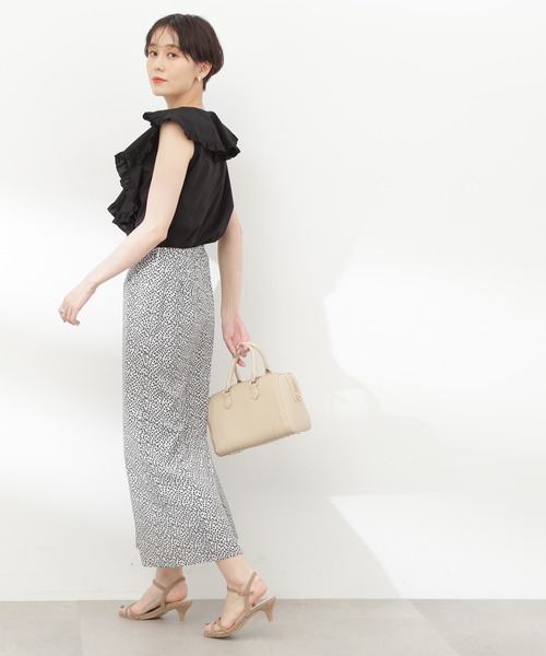 N.(N. Natural Beauty Basic)(エヌエヌナチュラルビューティーベーシック)の「◆コットンラッフルブラウス(シャツ/ブラウス・レディース・オフホワイト/ブラック/レッド・MEDIUM)」の8枚目の写真