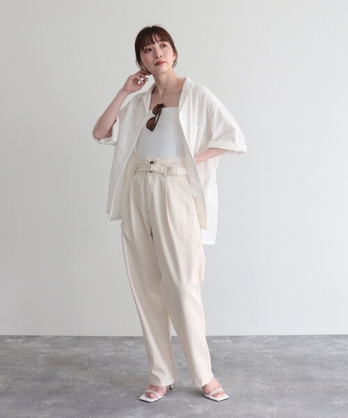 fredy emue（フレディエミュ）の「【fredy emue】ベルト付きデニムパンツ（デニムパンツ・レディース・アイボリー/ブルー/ブラック・36/38）」の4枚目の写真