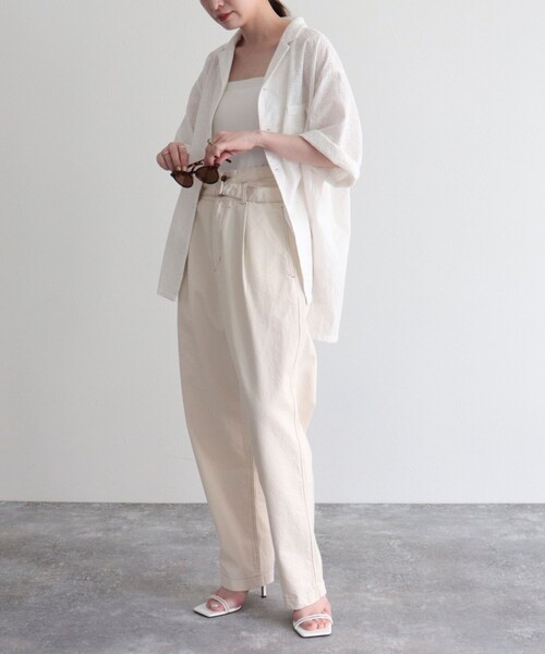 fredy emue（フレディエミュ）の「【fredy emue】ベルト付きデニムパンツ（デニムパンツ・レディース・アイボリー/ブルー/ブラック・36/38）」の8枚目の写真