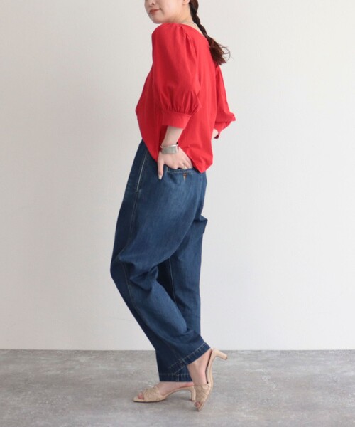 fredy emue（フレディエミュ）の「【fredy emue】ベルト付きデニムパンツ（デニムパンツ・レディース・アイボリー/ブルー/ブラック・36/38）」の18枚目の写真