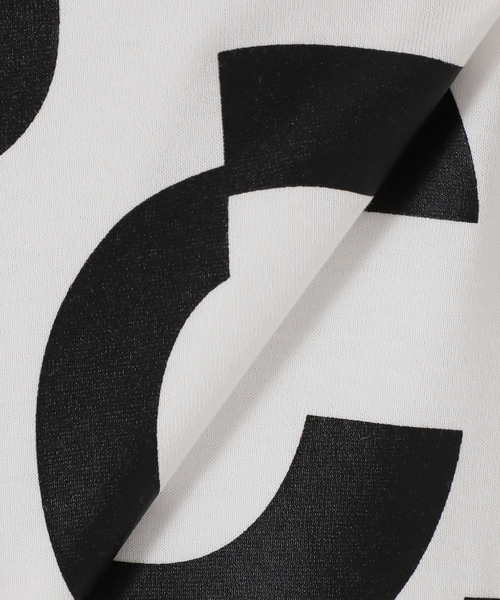 A.P.C.（アーペーセー）の「【A.P.C. / アーペーセー】別注 DECALE プリント Tシャツ（Tシャツ/カットソー・メンズ・ネイビー/ブラック/ホワイト・SMALL/MEDIUM/X-LARGE/LARGE）」の5枚目の写真