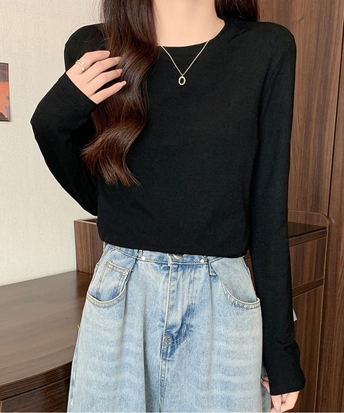Dewlily(デューリリー)の「ラウンドネック長袖Tシャツ(Tシャツ/カットソー・レディース・ベージュ/ホワイト/ブラック/パープル/グレー/モカ/イエロー・FREE)」の3枚目の写真