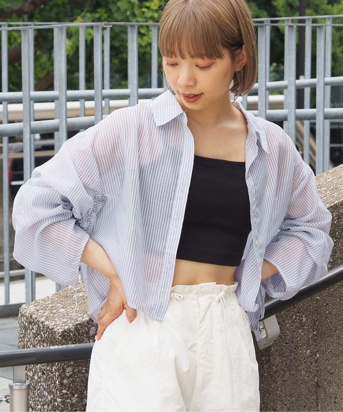 tiptop(ティップトップ)の「シアー袖ドロストショート丈シャツ(シャツ/ブラウス・レディース・ブラック/オフホワイト/ピンク/イエロー/ブルー/ブルー系その他/ブラック系その他・FREE)」の5枚目の写真