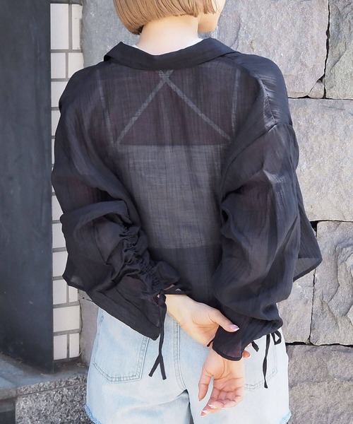 tiptop(ティップトップ)の「シアー袖ドロストショート丈シャツ(シャツ/ブラウス・レディース・ブラック/オフホワイト/ピンク/イエロー/ブルー/ブルー系その他/ブラック系その他・FREE)」の19枚目の写真