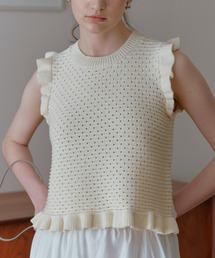 Lil Ambition（リルアンビション）の「フリルノースリーブニット（タンクトップ）」