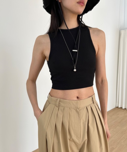 Didot.showroom（ディドット ショールーム）の「クロップドアメスリタンク（パッド入り）（タンクトップ・レディース・ホワイト/ブラック/ヘザーグレー/ブルーグレー・FREE）」の3枚目の写真