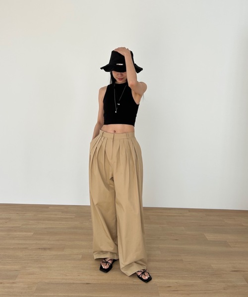 Didot.showroom（ディドット ショールーム）の「クロップドアメスリタンク（パッド入り）（タンクトップ・レディース・ホワイト/ブラック/ヘザーグレー/ブルーグレー・FREE）」の15枚目の写真