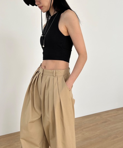 Didot.showroom（ディドット ショールーム）の「クロップドアメスリタンク（パッド入り）（タンクトップ・レディース・ホワイト/ブラック/ヘザーグレー/ブルーグレー・FREE）」の9枚目の写真