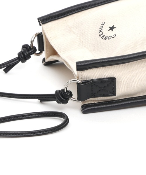CONVERSE(コンバース)の「【CONVERSE/コンバース】CV ARCH LOGO MINI SHOULDER BAG アーチロゴミニショルダーバッグ(ショルダーバッグ・レディース・ブラック/オフホワイト・FREE)」の13枚目の写真