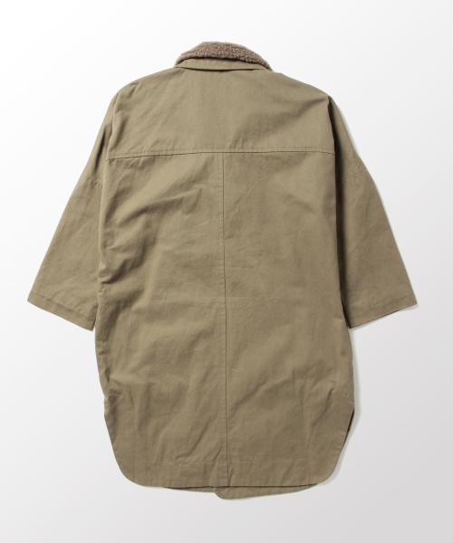 CAROLINA GLASER（カロリナ グレイサー）の「CAROLINA GLASER / ゆるトレンチ ボアコート（その他アウター・レディース・ネイビー/カーキ・ONE SIZE）」の4枚目の写真