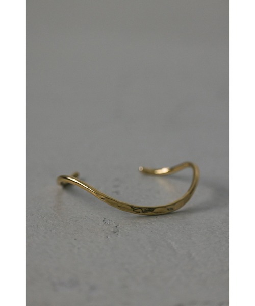 STYLEMIXER（スタイルミキサー）の「カーブバングル（バングル/リストバンド・レディース・ゴールド/シルバー・FREE）」の5枚目の写真