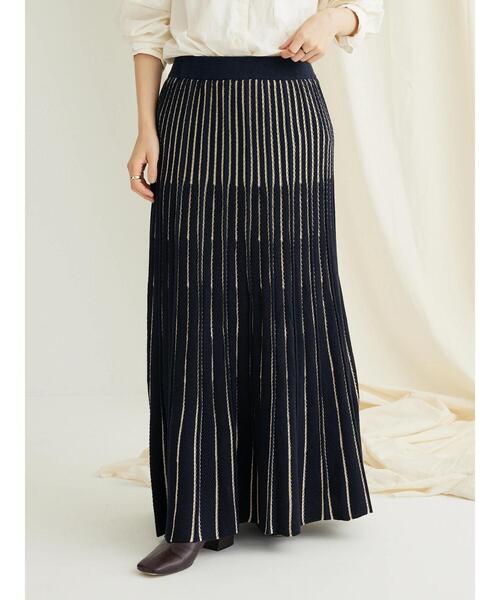 CRAFT STANDARD BOUTIQUE（クラフトスタンダードブティック）の「配色ストライプニットスカート（スカート・レディース・ブラック/ブルー・FREE）」の6枚目の写真