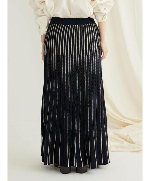 CRAFT STANDARD BOUTIQUE（クラフトスタンダードブティック）の「配色ストライプニットスカート（スカート・レディース・ブラック/ブルー・FREE）」の9枚目の写真