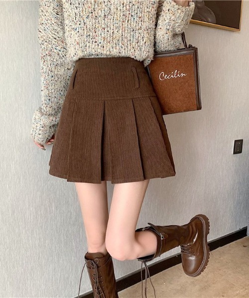ｔｏｌｅｎｅ（トレネ）の「コーデュロイプリーツミニスカート（スカート・レディース・ホワイト/ブラック/ブラウン・FREE）」の11枚目の写真