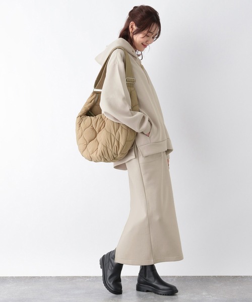 GLOBAL WORK（グローバルワーク）の「ライトクッションZIPパーカー/906293（パーカー・レディース・ネイビー/アイボリー/グレイッシュベージュ/ブラック・MEDIUM/LARGE）」の17枚目の写真