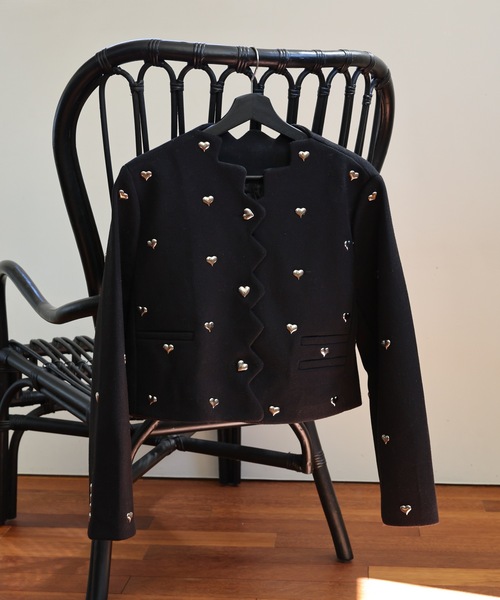 ULEULA(ウルア)の「ハートスタッズノーカラージャケット(ノーカラージャケット・レディース・ブラック・FREE)」の12枚目の写真