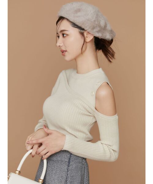 RESEXXY（リゼクシー）の「レイヤードボタンニットトップス（ニット/セーター・レディース・グリーン/ブラック/アイボリー・FREE）」の12枚目の写真