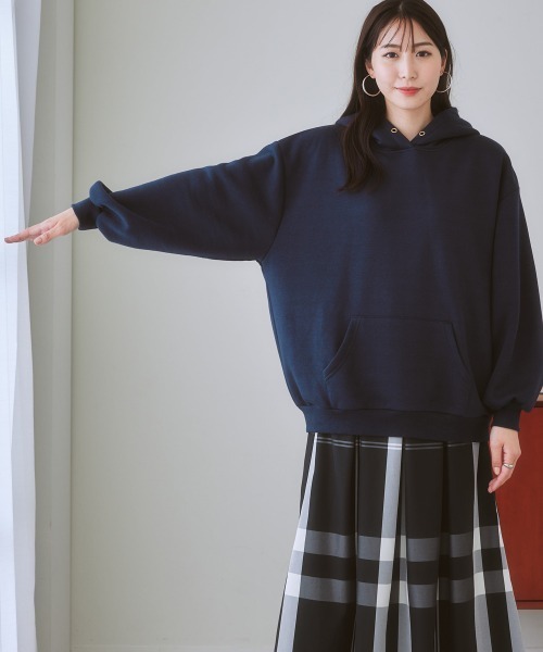 nissen（ニッセン）の「裏起毛袖バルーンパーカー（パーカー・レディース・ネイビー/ブラック/ブルー/アイボリー/杢グレー/ベージュ/ピンク・LL/L/M/S）」の17枚目の写真