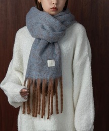bulky volume fringe muffler