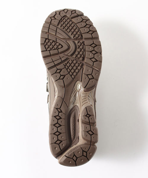 NEW BALANCE(ニューバランス)の「【New Balance / ニューバランス】M1906RHD(スニーカー・メンズ・ライトグレー・27.5cm/26.5cm/26cm/28cm/27cm/25.5cm)」の17枚目の写真