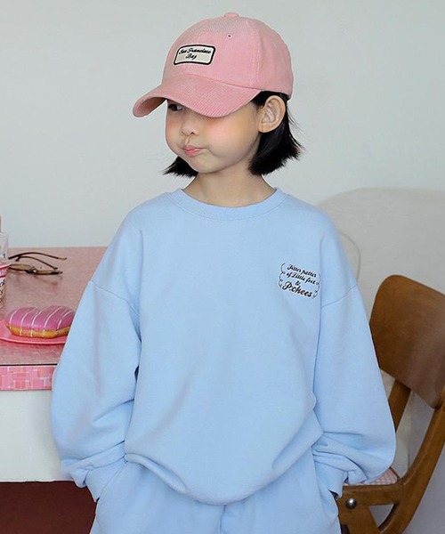 aBity select（アビティセレクト）の「【ピーチーズ】ジュニア 胸元ワンポイントロゴトレーナー（スウェット・キッズ・ベージュ/ブルー/ピンク・160/150）」の3枚目の写真