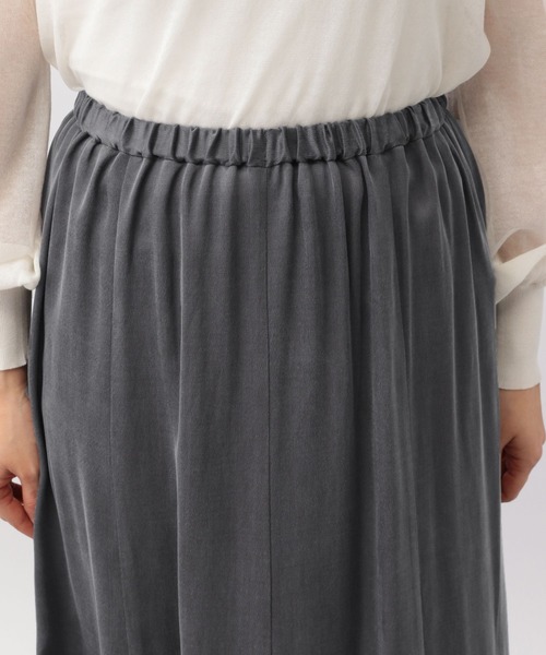 A part by（アパートバイ）の「キュプラフレアスカート（スカート・レディース・チャコールグレー/ピンク系その他・FREE）」の10枚目の写真