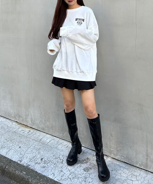 INGNI（イング）の「Backカレッジサークルロゴスウェットチュニック（スウェット・レディース・オフホワイト/杢グレー/ブラック・M）」の12枚目の写真