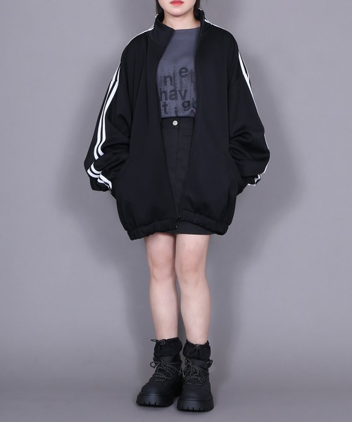 Figments（フィグメンツ）の「スーパービッグトラックジャケット（ジャージ・レディース・ブルー/ブラック/レッド・FREE）」の10枚目の写真