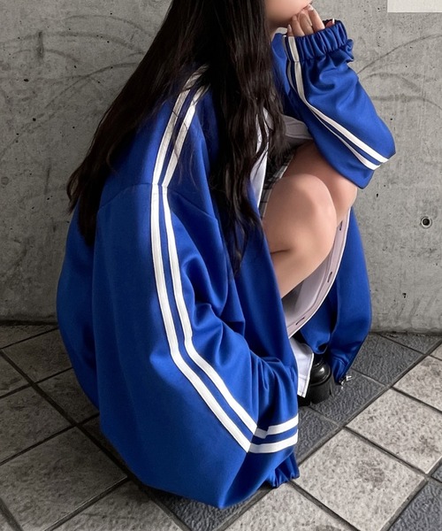 Figments（フィグメンツ）の「スーパービッグトラックジャケット（ジャージ・レディース・ブルー/ブラック/レッド・FREE）」の6枚目の写真