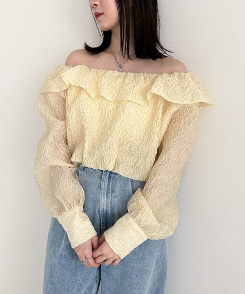 Heather(ヘザー)の「エンボスオフショルブラウス 111451(シャツ/ブラウス・レディース・ホワイト/ブラック/イエロー・FREE)」の3枚目の写真