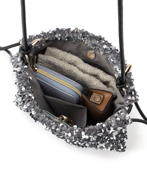 grove(グローブ)の「◆スパンコール巾着ショルダー(ショルダーバッグ・レディース・ネイビー系3/グレー系3/ブラック系3・00)」の20枚目の写真