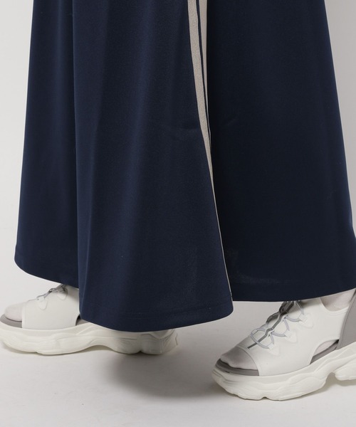 niko and...（ニコアンド）の「ラメサイドラインスカート（スカート・レディース・アイボリー/ネイビー/チャコール・FREE）」の8枚目の写真