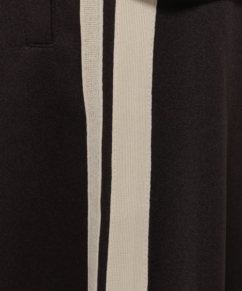 niko and...（ニコアンド）の「ラメサイドラインスカート（スカート・レディース・アイボリー/ネイビー/チャコール・FREE）」の10枚目の写真