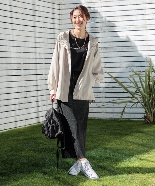 GLOBAL WORK(グローバルワーク)の「リッチクリーンプリントT/987156(Tシャツ/カットソー・レディース・スミクロ/モカ/ホワイト系4/ホワイト系5/ホワイト系6/ホワイト系7/ホワイト系8/ブラック系9/ネイビー系8/チャコール/ブラック系/ホワイト系3/ホワイト系2・MEDIUM/LARGE)」の20枚目の写真