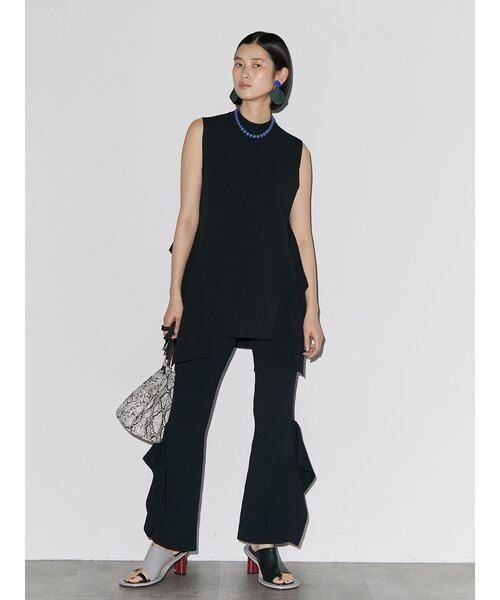 美品 アンスリード サイドパーツニットパンツ グリーン S UN3D.（アンスリード）の「SIDE PARTS KNIT PT / サイドパーツニット