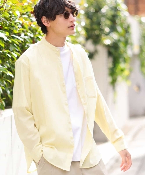 a.v.v(アーヴェヴェ)の「【リネン混】ワッシャーセミワイドバンドカラーシャツ(シャツ/ブラウス・メンズ・ブルー/ライトイエロー・48/46)」の1枚目の写真