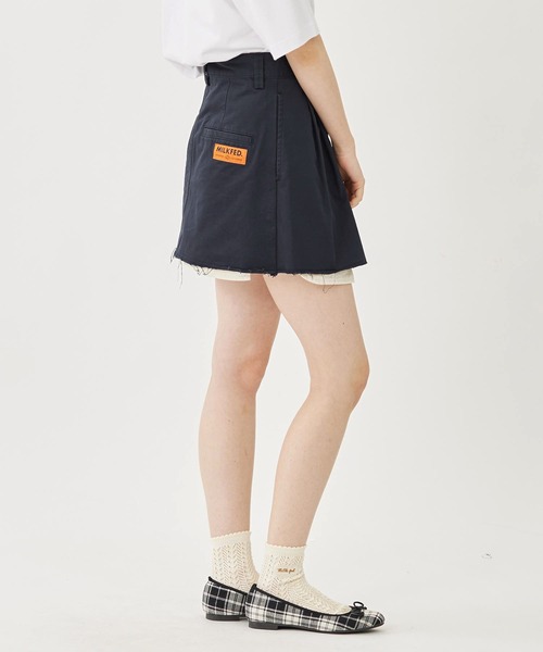 MILKFED.（ミルクフェド）の「CUT-OFF SKIRT（スカート・レディース・ネイビー/ベージュ/グレー・M/S）」の14枚目の写真