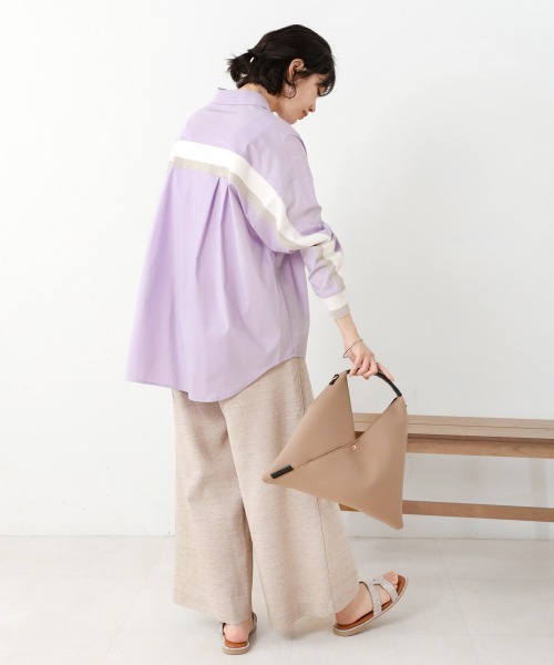 Bou Jeloud（ブージュルード）の「バックヨークテープ切替ブラウス（シャツ/ブラウス・レディース・ラベンダー/A/B/オフホワイト・38）」の18枚目の写真