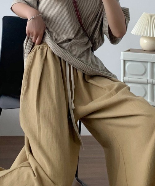 GEMEDA(ジェメダ)の「ウエストゴムバルーンパンツ(その他パンツ・レディース・ブラック/ベージュ・S/M)」の6枚目の写真